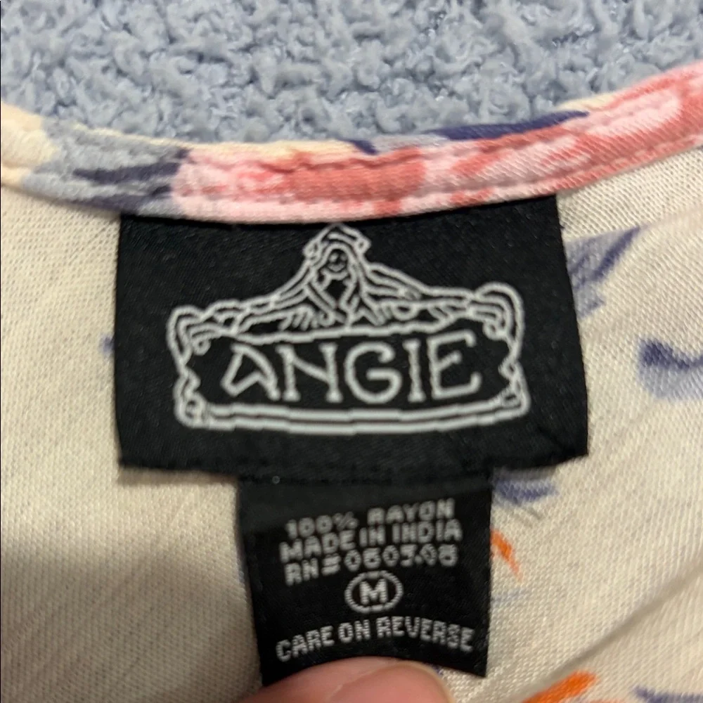 Angie Cream Blouse with Pink and Orange Floral Design - Picture 2 of 7